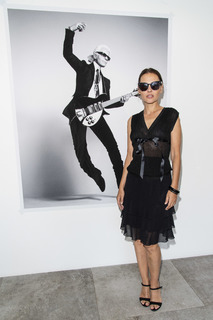 Virginie Ledoyen feet photo thumbnail