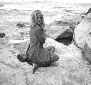 Virna Lisi feet photo 10