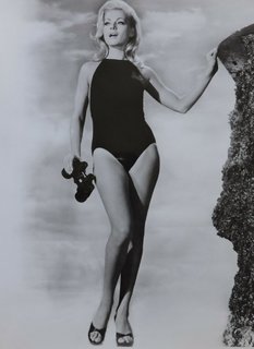 Virna Lisi feet photo 5
