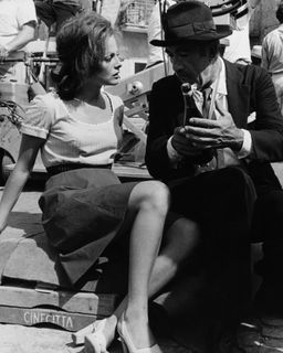 Virna Lisi feet photo 5