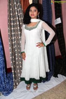 Vishnupriya feet photo 1