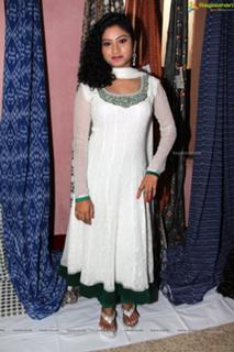 Vishnupriya feet photo 15