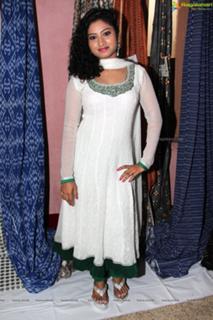 Vishnupriya feet photo 14