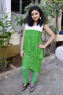 Vishnupriya feet photo 8