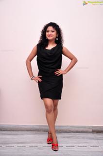 Vishnupriya feet photo 13