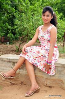 Vishnupriya feet photo 16