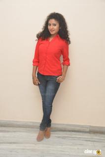 Vishnupriya feet photo 12