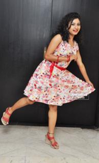 Vishnupriya feet photo 12