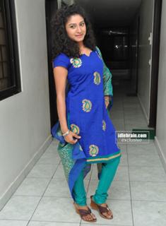 Vishnupriya feet photo 8
