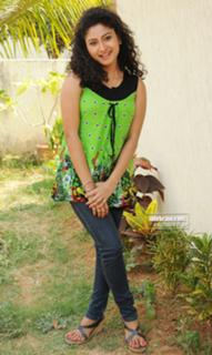 Vishnupriya feet photo 10