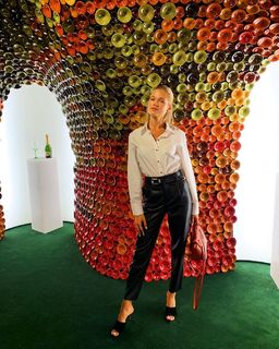 Vita Sidorkina feet photo 15