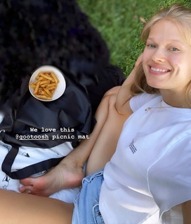 Vita Sidorkina feet photo 12