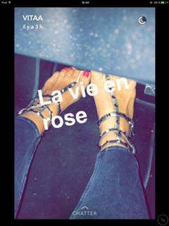 Vitaa feet photo 4