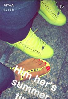 Vitaa feet photo 3