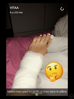 Vitaa feet photo 16