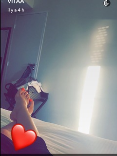 Vitaa feet photo 13