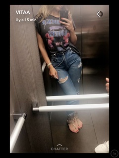 Vitaa feet photo 12