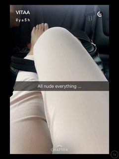 Vitaa feet photo 9