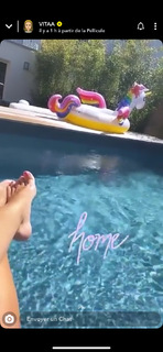 Vitaa feet photo 14