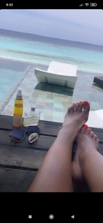 Vitaa feet photo 16