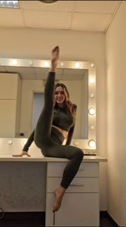 Vittoria Castagnotto feet photo 2