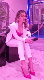 Vittoria Castagnotto feet photo 1