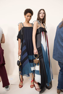 Vittoria Ceretti feet photo thumbnail