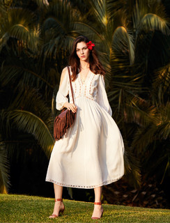 Vittoria Ceretti feet photo thumbnail