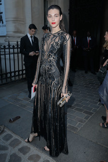 Vittoria Ceretti feet photo thumbnail