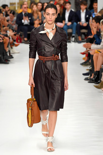 Vittoria Ceretti feet photo thumbnail