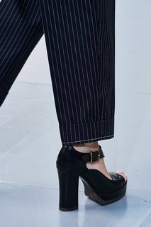 Vittoria Ceretti feet photo thumbnail