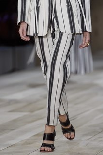 Vittoria Ceretti feet photo thumbnail