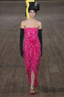 Vittoria Ceretti feet photo thumbnail