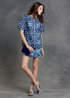 Vittoria Ceretti feet photo thumbnail