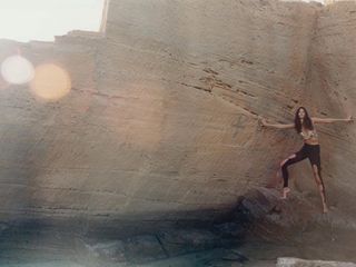 Vittoria Ceretti feet photo thumbnail