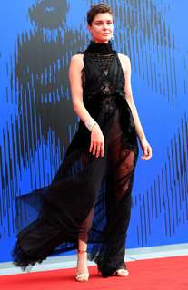Vittoria Puccini feet photo 17