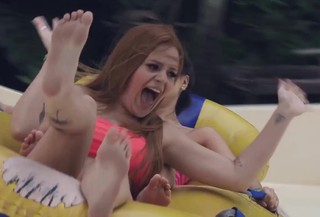 Vitória Moraes feet photo thumbnail