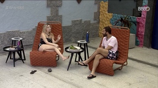 Vitória Moraes feet photo thumbnail