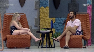 Vitória Moraes feet photo thumbnail