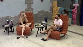 Vitória Moraes feet photo thumbnail