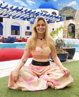 Vitória Moraes feet photo thumbnail