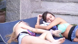 Vitória Moraes feet photo thumbnail