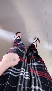 Vitória Moraes feet photo thumbnail