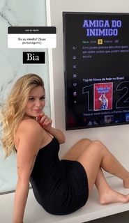 Vitória Moraes feet photo thumbnail