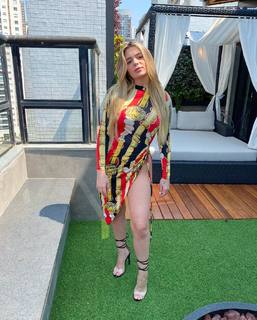 Vitória Moraes feet photo thumbnail