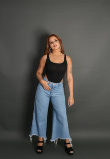 Vitória Moraes feet photo thumbnail