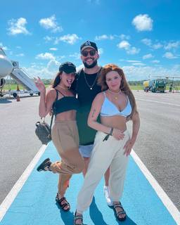 Vitória Moraes feet photo thumbnail