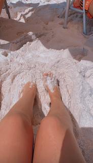 Vitória Moraes feet photo thumbnail