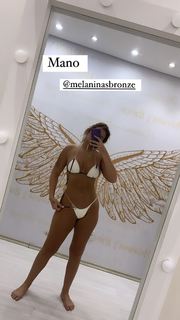 Vitória Moraes feet photo thumbnail