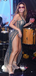 Vitória Moraes feet photo thumbnail